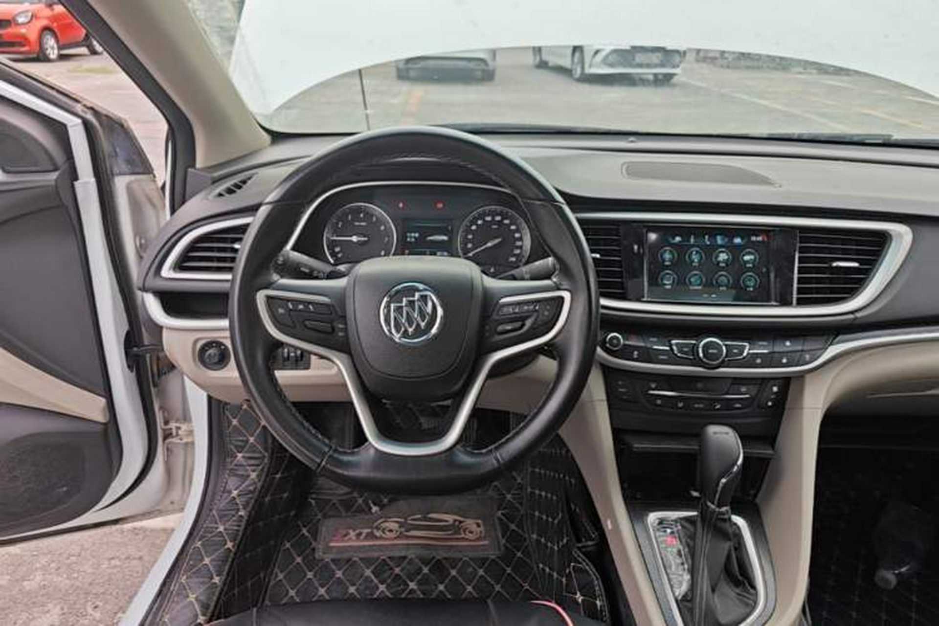 Used Buick GT 2019 15T Dual-Clutch Connected Elite Version China V Standard Steering Wheel