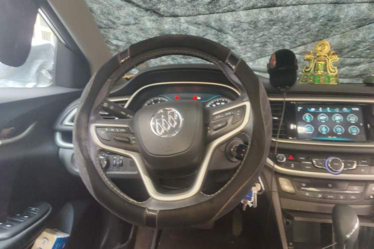 Used Buick GT 2019 18T Automatic Connected Elite Model China VI Standard Steering Wheel