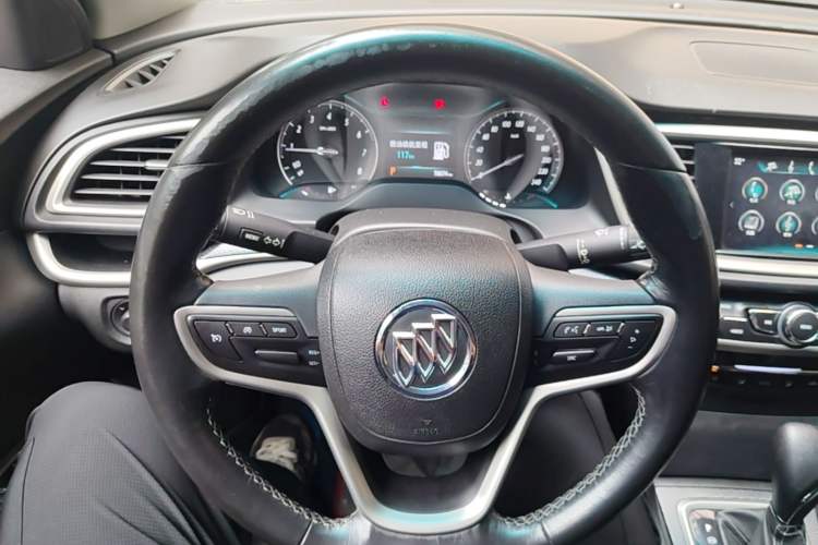 Used Buick GT 2019 18T Automatic Connected Elite Model China VI Standard Steering Wheel