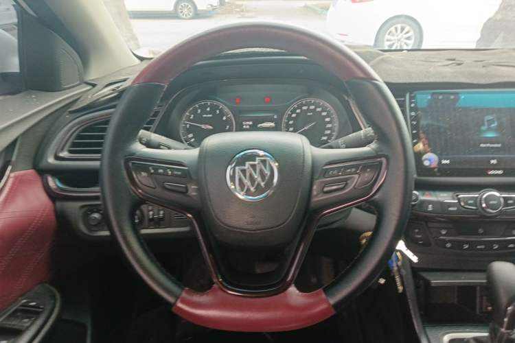 Used Buick GT 2019 18T Automatic Connected Elite Model China VI Standard Steering Wheel