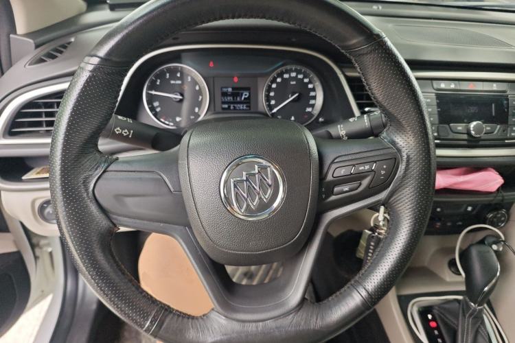 Used Buick GT 2019 15T Dual-Clutch Advanced Version China VI Standard Steering Wheel
