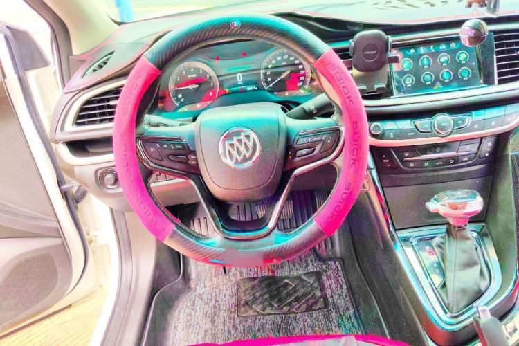 Used Buick GT 2019 18T Automatic Connected Elite Model China VI Standard Steering Wheel
