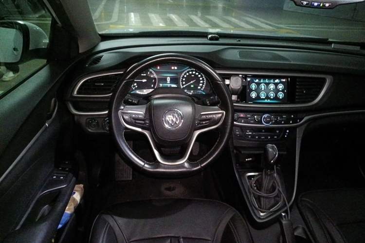 Used Buick GT 2019 18T Automatic Connected Elite Model China VI Standard Steering Wheel