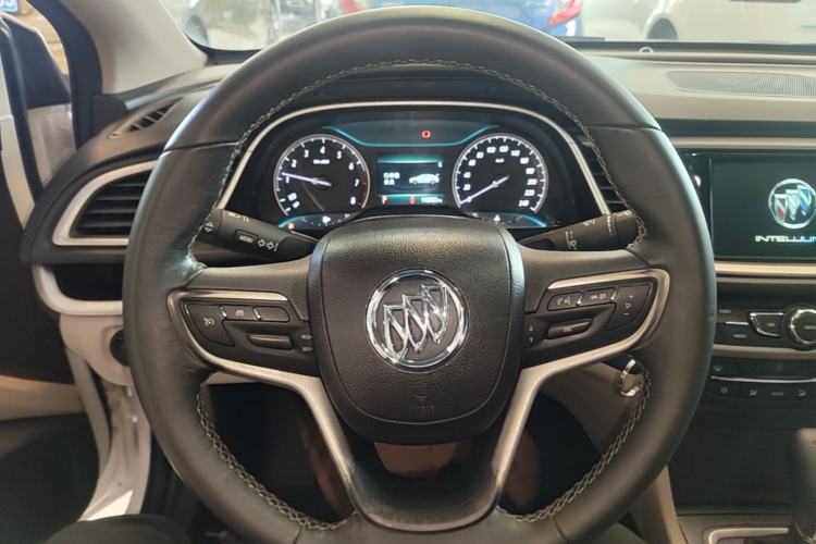 Used Buick GT 2019 15T Dual-Clutch Connected Elite Version China V Standard Steering Wheel