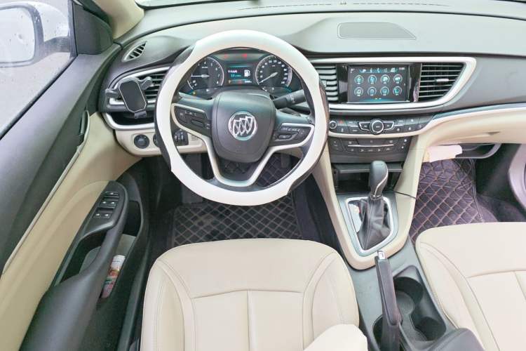 Used Buick GT 2019 15T Dual-Clutch Connected Elite Model China VI Steering Wheel