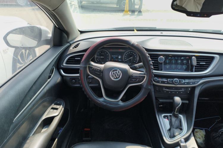 Used Buick GT 2019 18T Automatic Connected Elite Model China VI Standard Steering Wheel