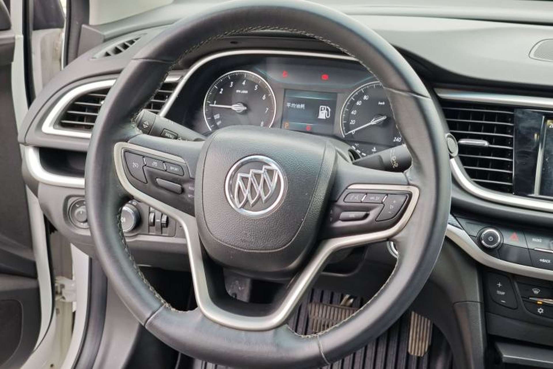 Used Buick GT 2019 18T Automatic Connected Elite Model China V Standard Steering Wheel