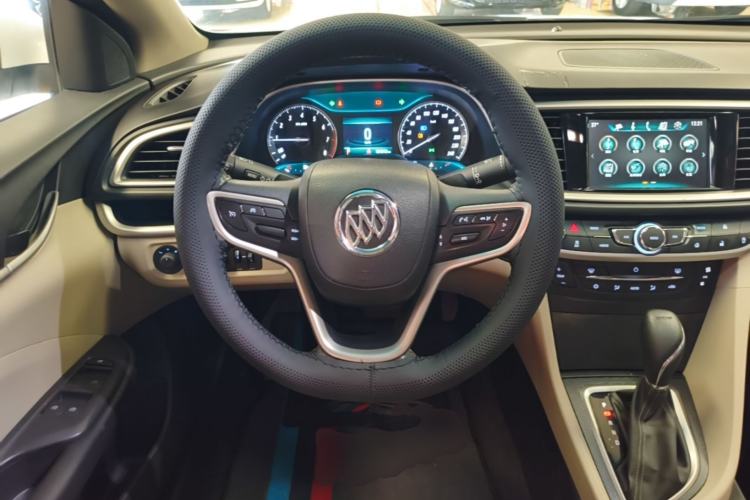 Used Buick GT 2019 15T Dual-Clutch Connected Elite Model China VI Steering Wheel
