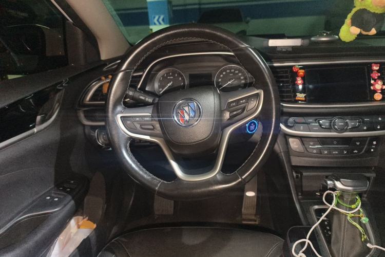 Used Buick GT 2019 18T Automatic Connected Elite Model China VI Standard Steering Wheel