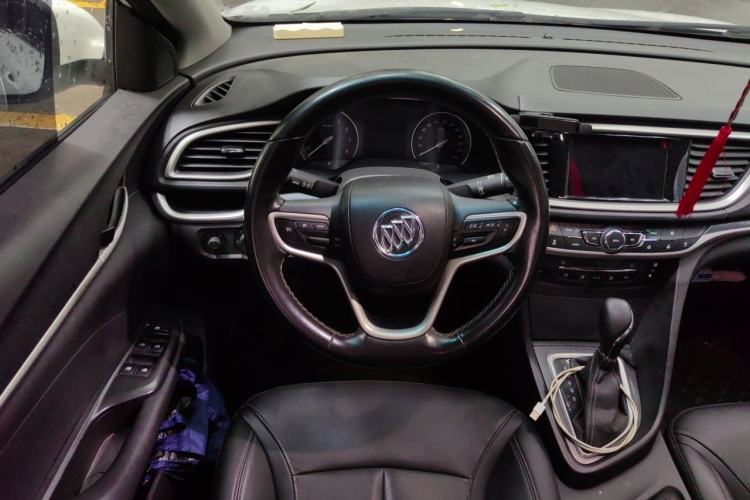 Used Buick GT 2019 18T Automatic Connected Elite Model China VI Standard Steering Wheel