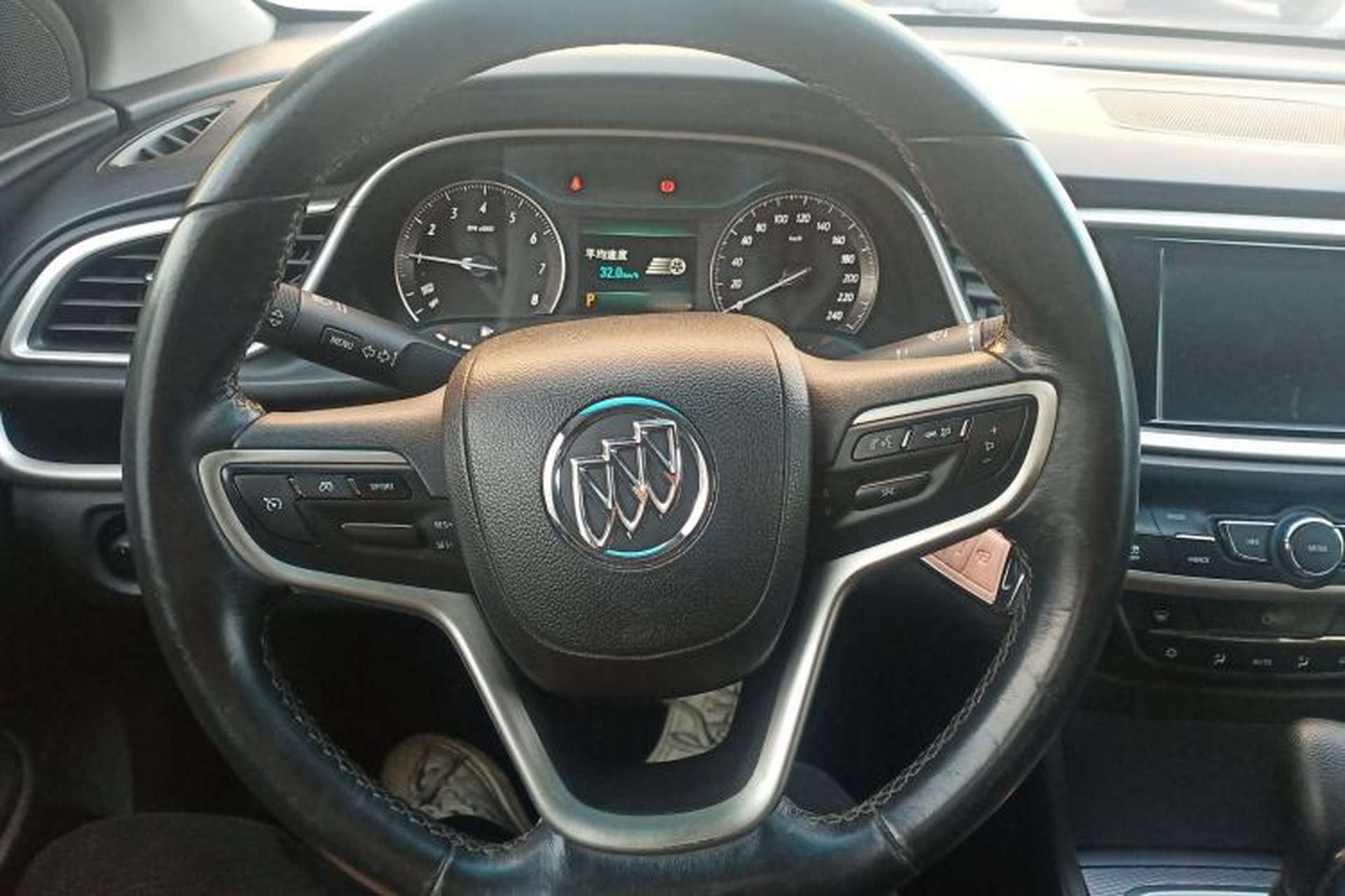 Used Buick GT 2019 18T Automatic Connected Elite Model China V Standard Steering Wheel