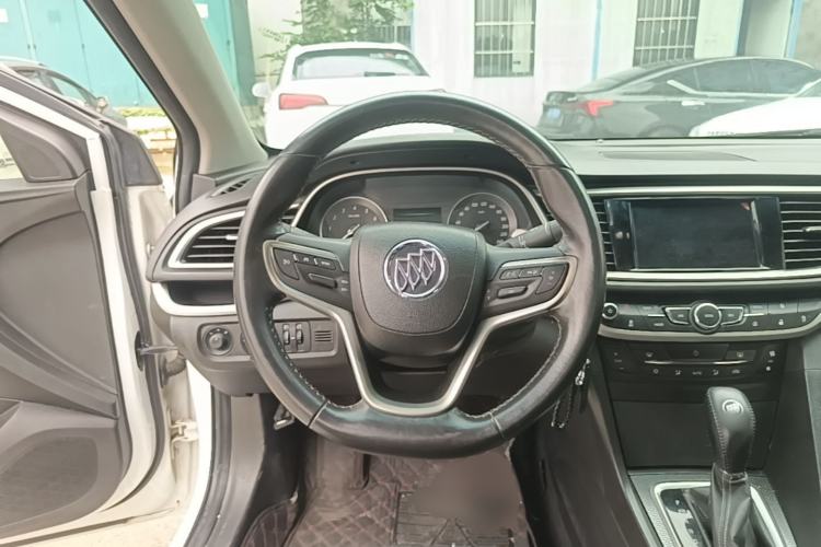 Used Buick GT 2019 18T Automatic Connected Elite Model China VI Standard Steering Wheel