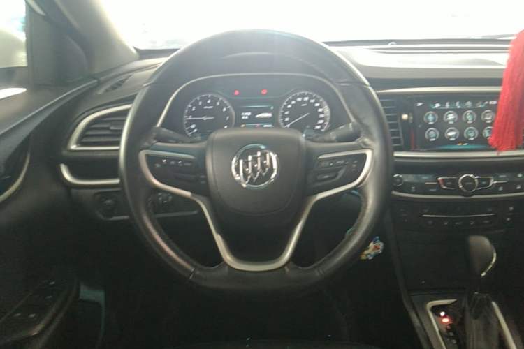 Used Buick GT 2019 18T Automatic Connected Elite Model China V Standard Steering Wheel
