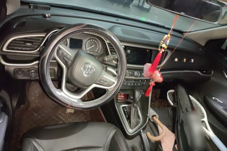 Used Buick GT 2019 18T Automatic Connected Elite Model China VI Standard Steering Wheel