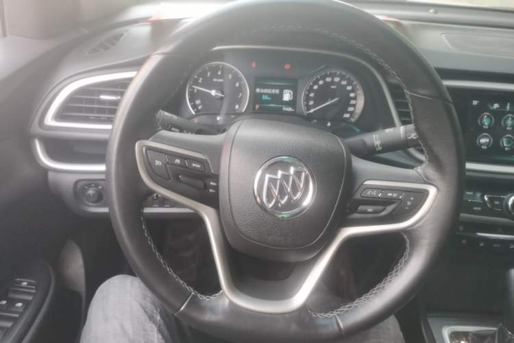 Used Buick GT 2019 18T Automatic Connected Elite Model China VI Standard Steering Wheel