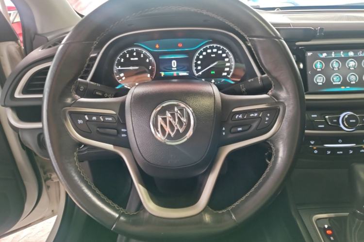 Used Buick GT 2019 18T Automatic Connected Elite Model China VI Standard Steering Wheel