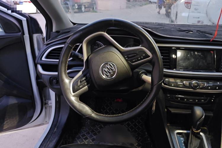 Used Buick GT 2019 18T Automatic Connected Elite Model China VI Standard Steering Wheel