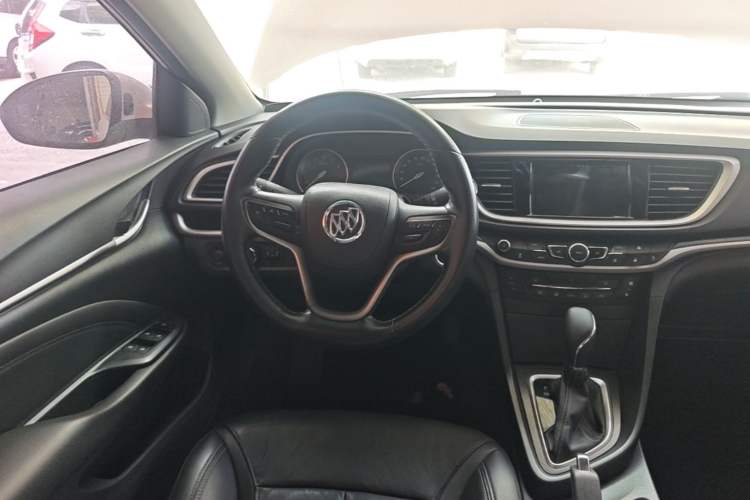 Used Buick GT 2019 18T Automatic Connected Elite Model China V Standard Steering Wheel