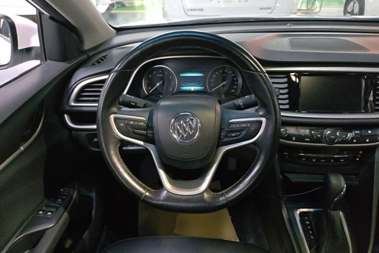 Used Buick GT 2019 18T Automatic Connected Elite Model China VI Standard Steering Wheel