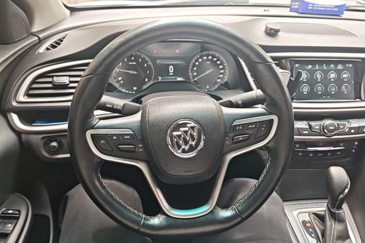 Used Buick GT 2019 18T Automatic Connected Elite Model China VI Standard Steering Wheel