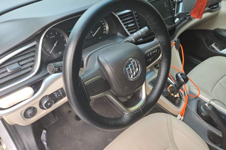 Used Buick GT 2019 15T Manual Elite Version China VI Standard Steering Wheel