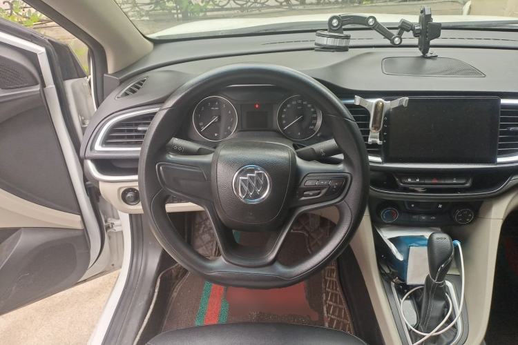 Used Buick GT 2019 15T Dual-Clutch Advanced Version China VI Standard Steering Wheel