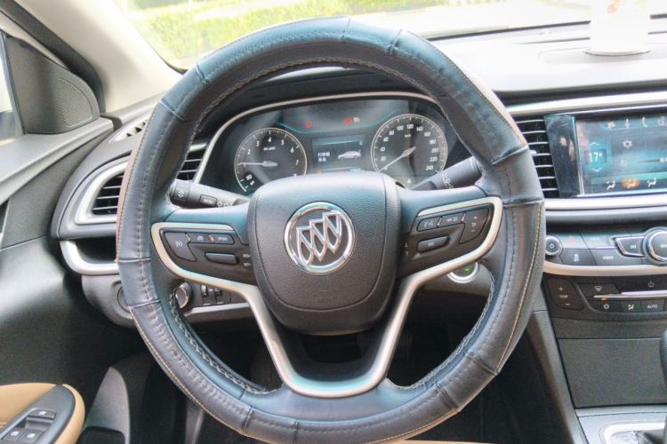 Used Buick GT 2019 18T Automatic Connected Flagship Version China VI Standard Steering Wheel