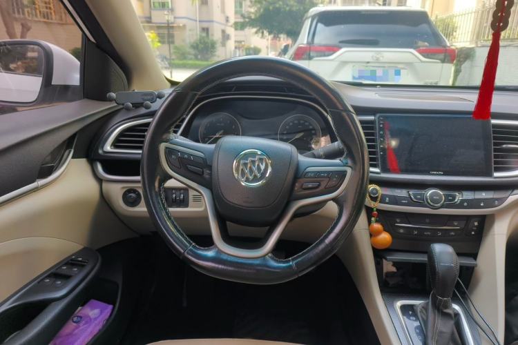 Used Buick GT 2019 15T Dual-Clutch Connected Elite Version China V Standard Steering Wheel