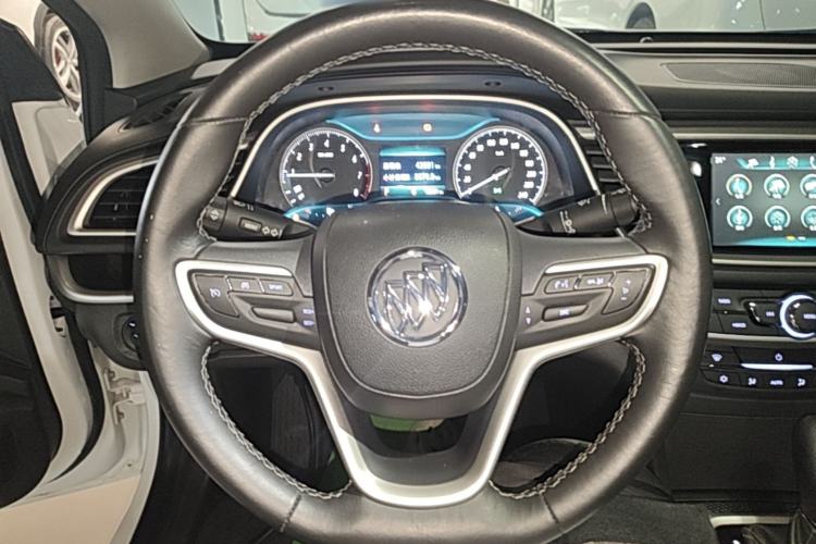 Used Buick GT 2019 18T Automatic Connected Elite Model China VI Standard Steering Wheel