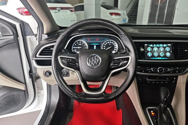 Used Buick GT 2019 15T Dual-Clutch Connected Elite Model China VI Steering Wheel