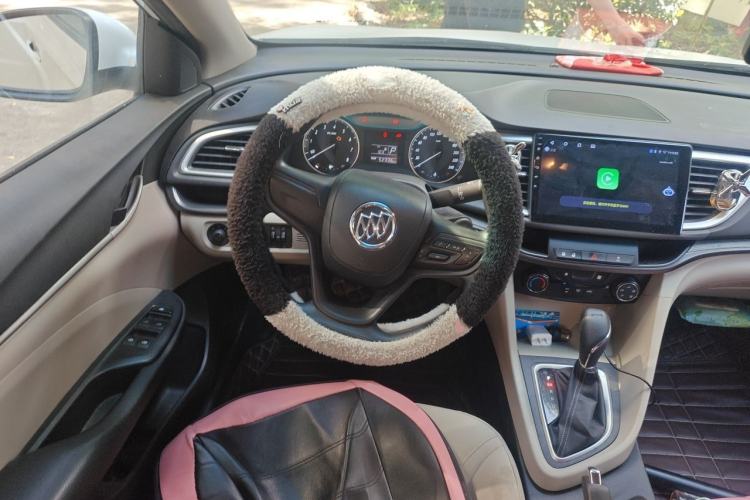 Used Buick GT 2019 15T Dual-Clutch Advanced Version China VI Standard Steering Wheel