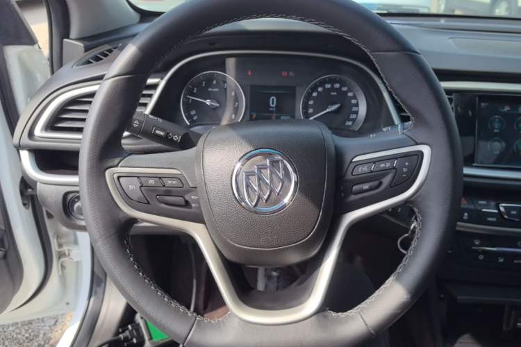 Used Buick GT 2019 18T Automatic Connected Elite Model China VI Standard Steering Wheel