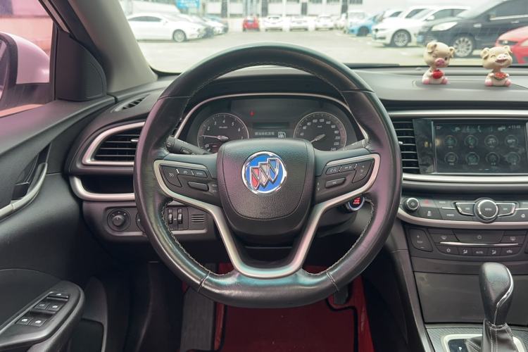 Used Buick GT 2019 18T Automatic Connected Elite Model China V Standard Steering Wheel