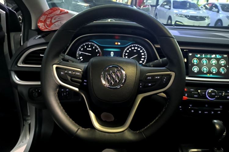 Used Buick GT 2019 18T Automatic Connected Elite Model China VI Standard Steering Wheel