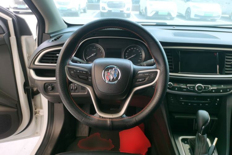 Used Buick GT 2019 18T Automatic Connected Elite Model China VI Standard Steering Wheel