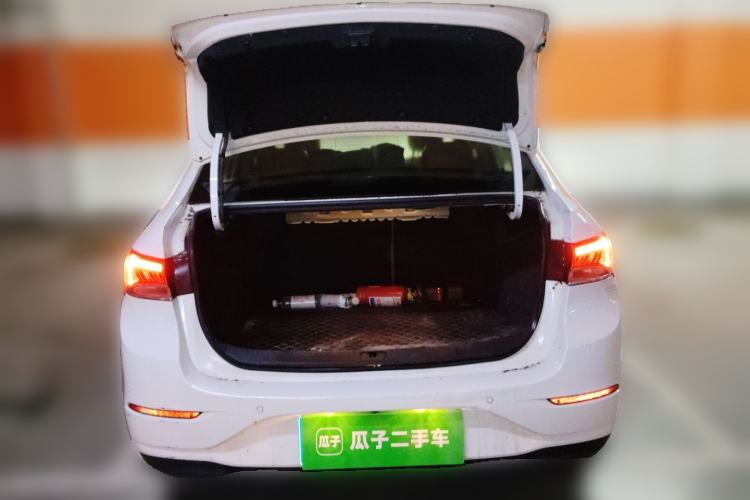 Used Buick GT 2019 18T Automatic Connected Flagship Version China VI Standard Trunk