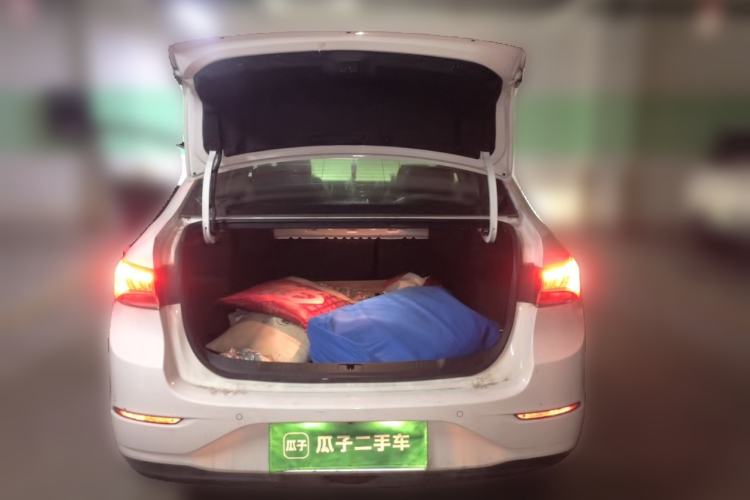 Used Buick GT 2019 18T Automatic Connected Elite Model China VI Standard Trunk