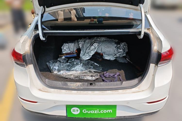 Used Buick GT 2019 15T Dual-Clutch Connected Elite Model China VI Trunk