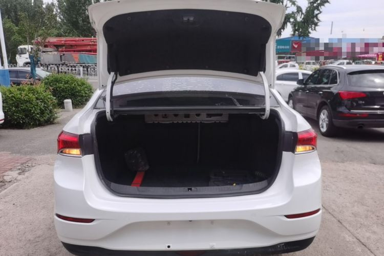 Used Buick GT 2019 15T Dual-Clutch Connected Elite Version China V Standard Trunk