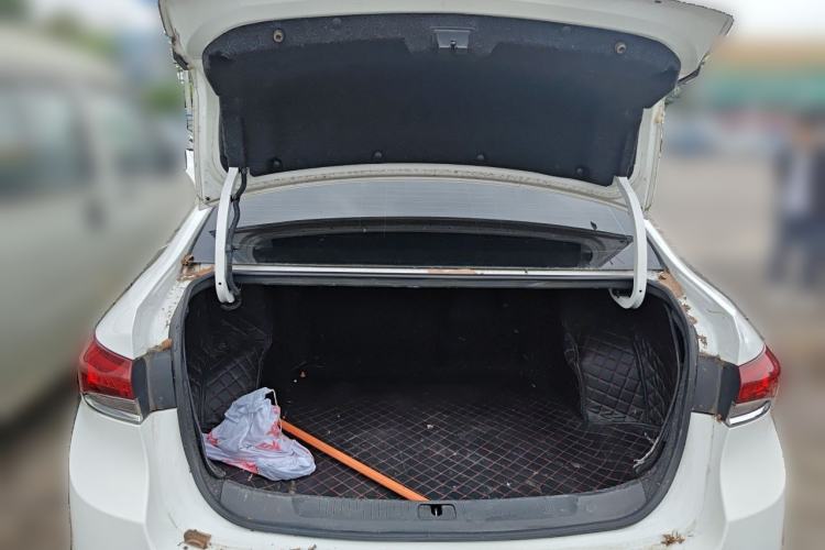 Used Buick GT 2019 18T Automatic Connected Elite Model China VI Standard Trunk