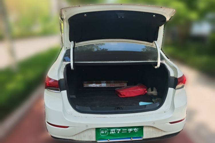 Used Buick GT 2019 18T Automatic Connected Elite Model China V Standard Trunk