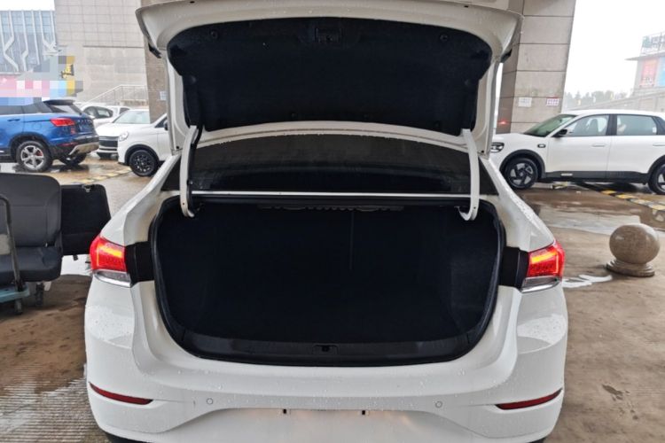 Used Buick GT 2019 15T Dual-Clutch Connected Elite Version China V Standard Trunk