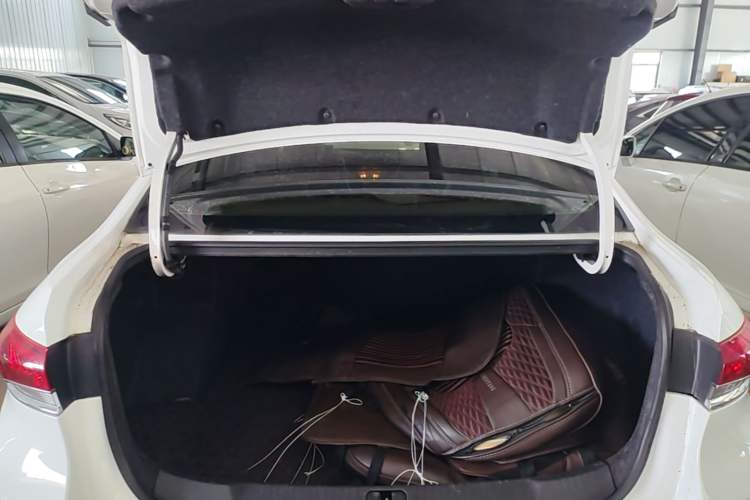 Used Buick GT 2019 15T Dual-Clutch Advanced Version China VI Standard Trunk