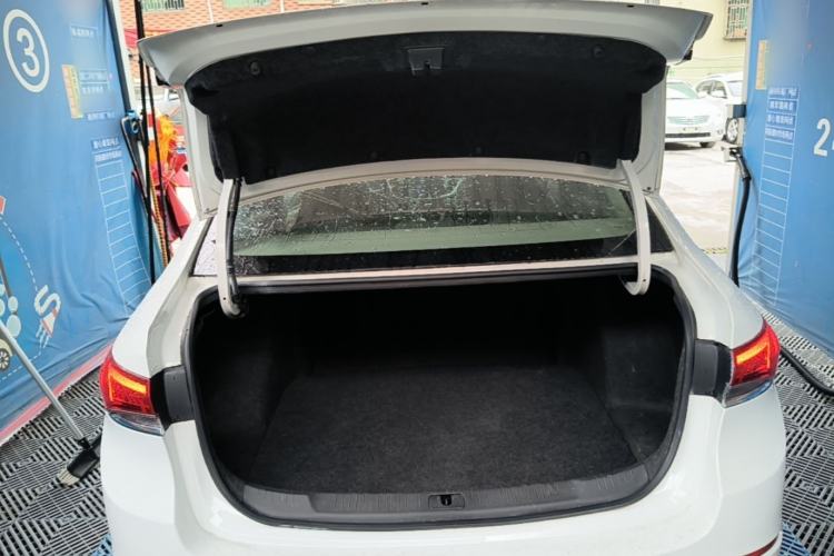 Used Buick GT 2019 15T Dual-Clutch Advanced Version China VI Standard Trunk