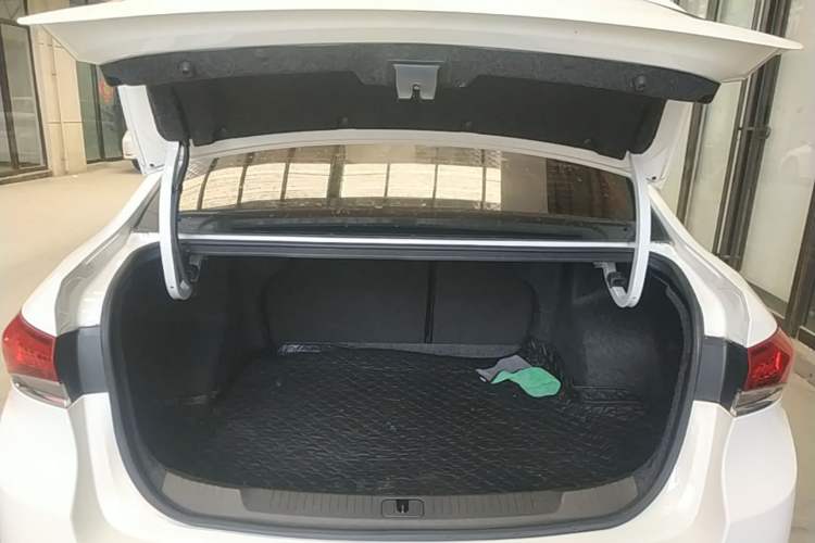 Used Buick GT 2019 18T Automatic Connected Elite Model China VI Standard Trunk