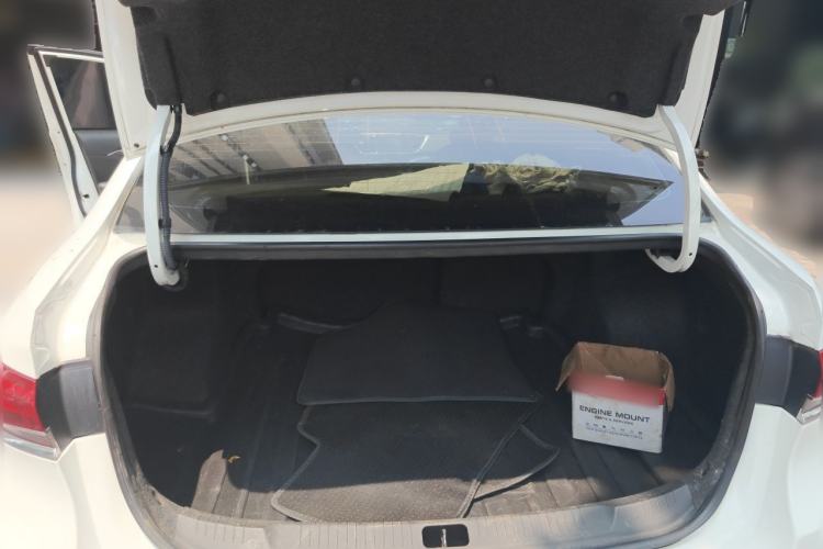 Used Buick GT 2019 18T Automatic Connected Elite Model China V Standard Trunk
