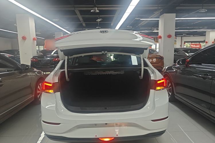 Used Buick GT 2019 18T Automatic Connected Elite Model China V Standard Trunk