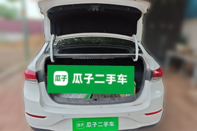 Used Buick GT 2019 18T Automatic Connected Elite Model China VI Standard Trunk