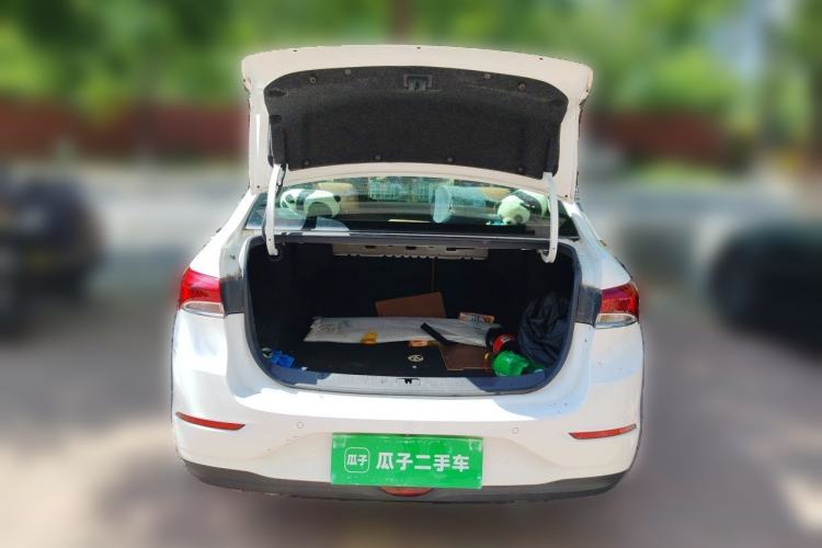 Used Buick GT 2019 18T Automatic Connected Flagship Version China VI Standard Trunk