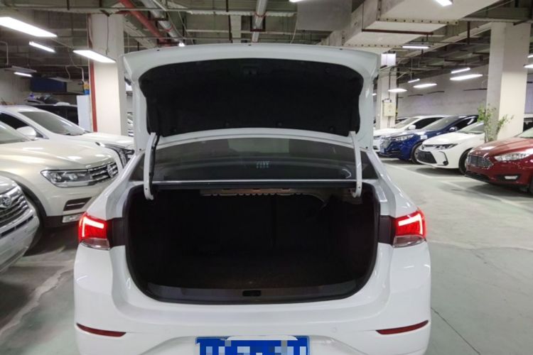 Used Buick GT 2019 18T Automatic Connected Elite Model China VI Standard Trunk